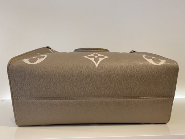 LOUIS VUITTON On the Go MM – Bild 2